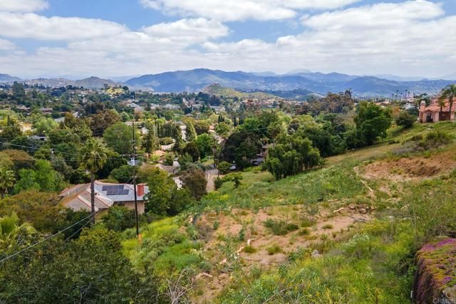 4364 MAYAPAN DR. 24 & 50, La Mesa, CA 91941