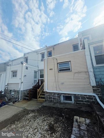 154 N CAROL BLVD, Upper Darby, PA 19082