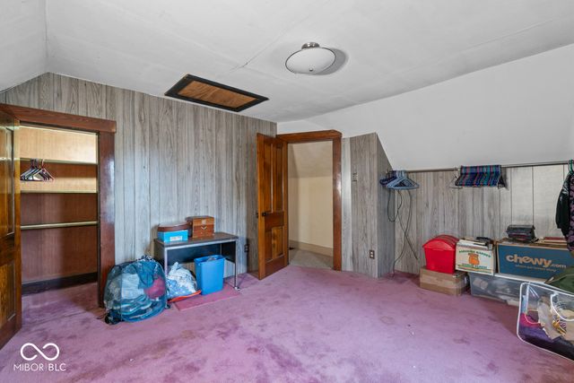 917 S 15th Street, New Castle, IN 47362