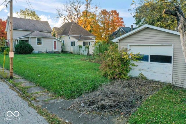 917 S 15th Street, New Castle, IN 47362