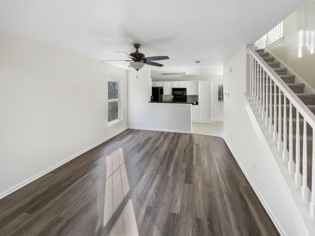 8737 Red Oak Drive, Charleston, SC 29406