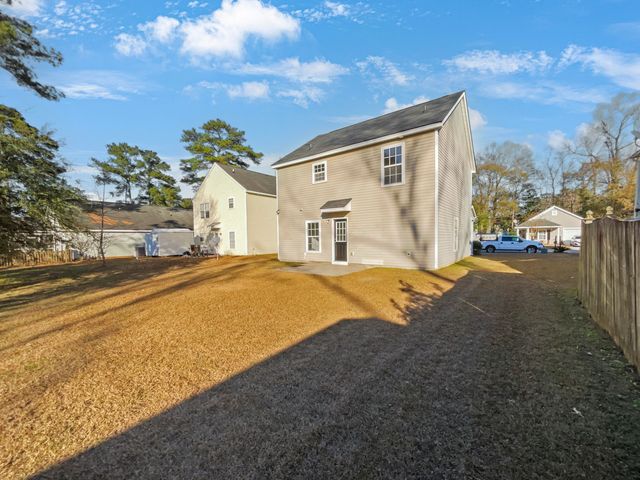 8737 Red Oak Drive, Charleston, SC 29406