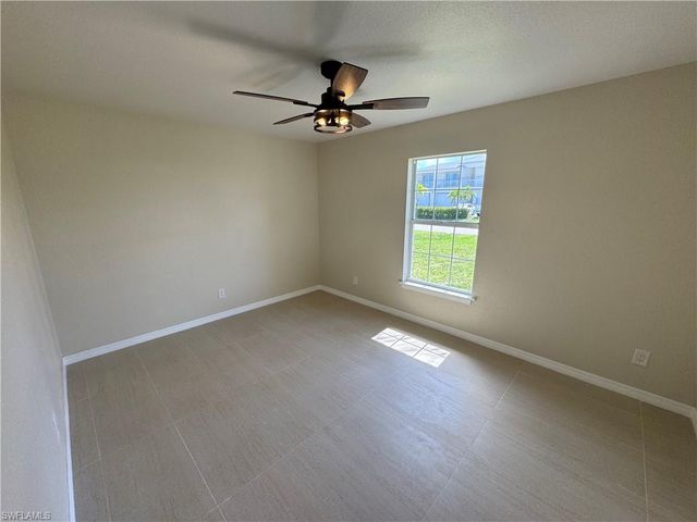 4426 SW Santa Barbara PL, Cape Coral, FL 33914