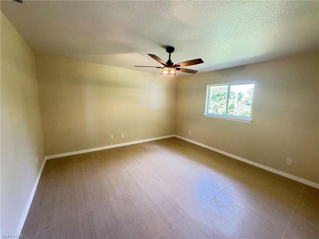 4426 SW Santa Barbara PL, Cape Coral, FL 33914