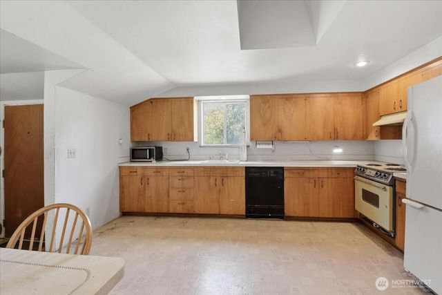 17626 87th Avenue SE, Snohomish, WA 98296