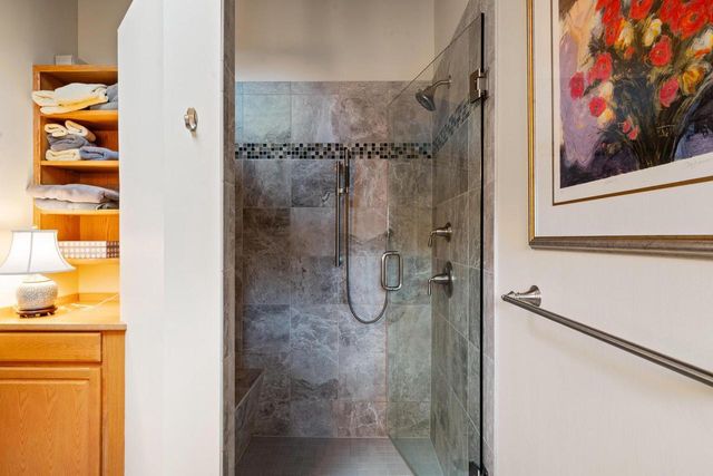 4 Dartmouth ROAD, Williams Bay, WI 53191