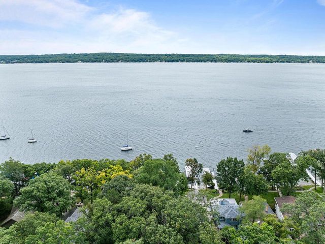 4 Dartmouth ROAD, Williams Bay, WI 53191