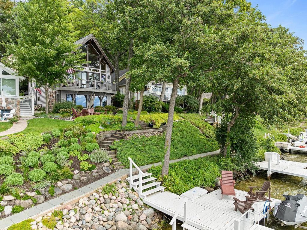 4 Dartmouth ROAD, Williams Bay, WI 53191