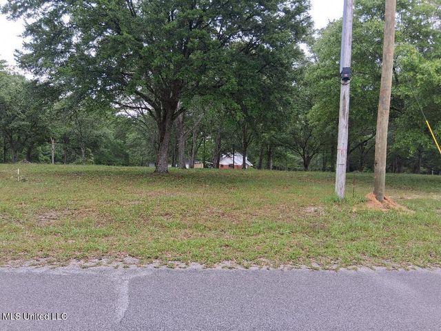 Redgate Road, Lucedale, MS 39452