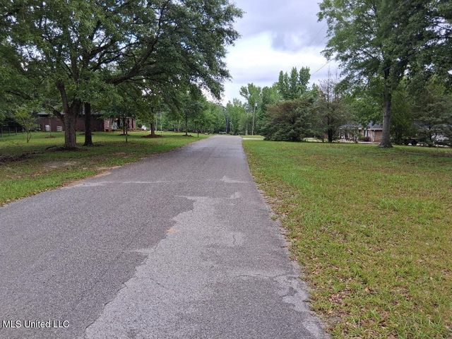 Redgate Road, Lucedale, MS 39452