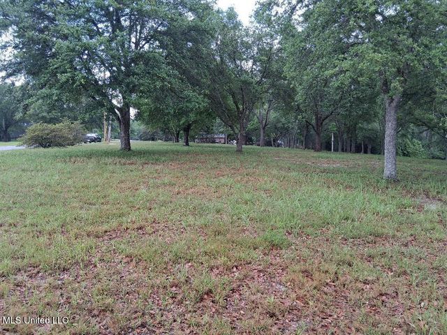 Redgate Road, Lucedale, MS 39452