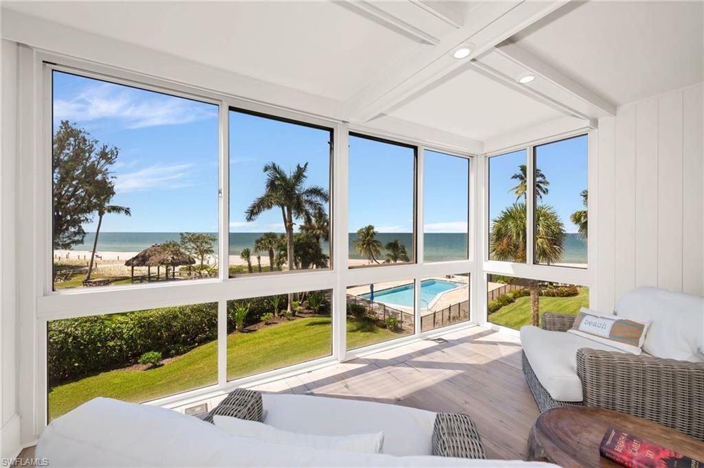 2121 Gulf Shore BLVD N 206, NAPLES, FL 34102 — exterior