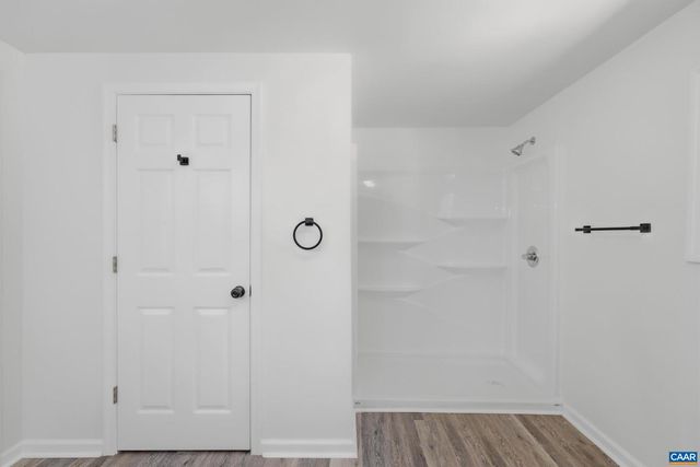 144 ALEX DR, Louisa, VA 23093