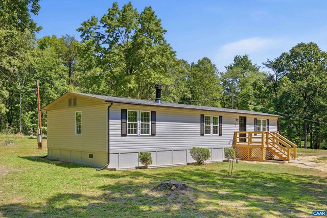 144 ALEX DR, Louisa, VA 23093