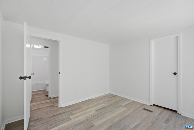 144 ALEX DR, Louisa, VA 23093