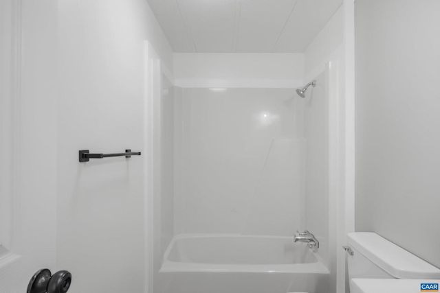 144 ALEX DR, Louisa, VA 23093