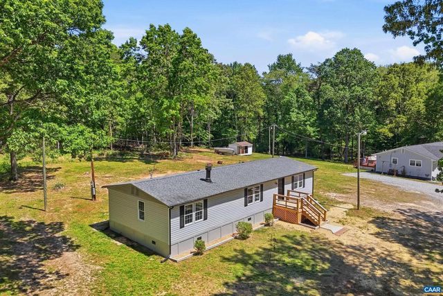 144 ALEX DR, Louisa, VA 23093