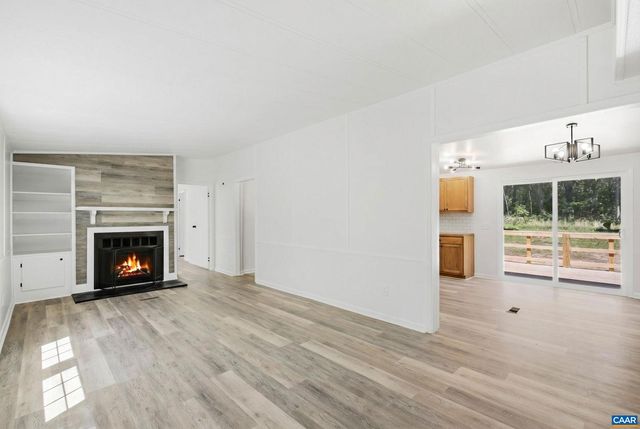 144 ALEX DR, Louisa, VA 23093