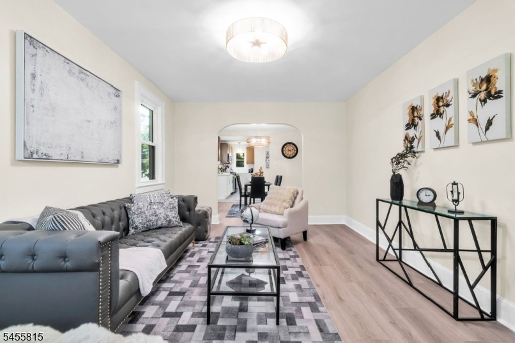 209 S Michigan Ave, Kenilworth Boro, NJ 07033 — photo 3