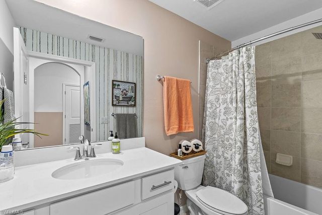 5651 Double Eagle CIR 4336, Ave Maria, FL 34142