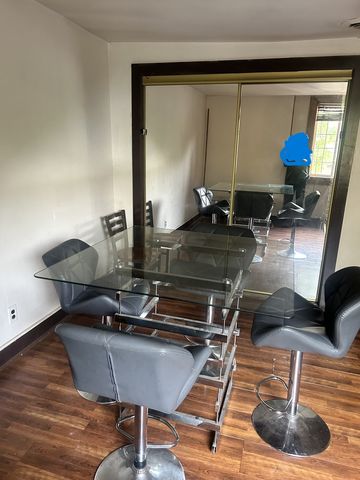 949 N Lawler Avenue, Chicago, IL 60651