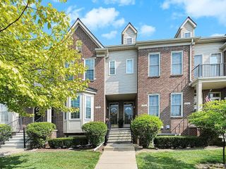 39194 Brookfield Drive, Westland, MI 48185