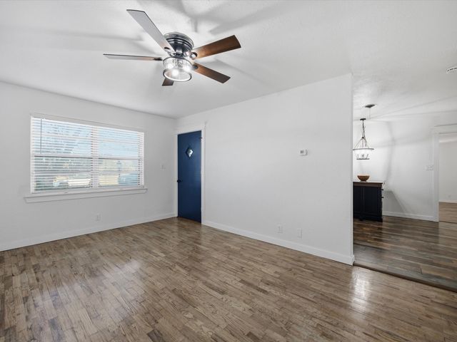 417 Houston Street, Cedar Hill, TX 75104