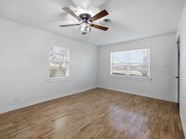 417 Houston Street, Cedar Hill, TX 75104