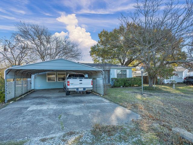 417 Houston Street, Cedar Hill, TX 75104