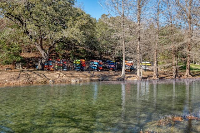 5712 Sam Houston CIR, Austin, TX 78731