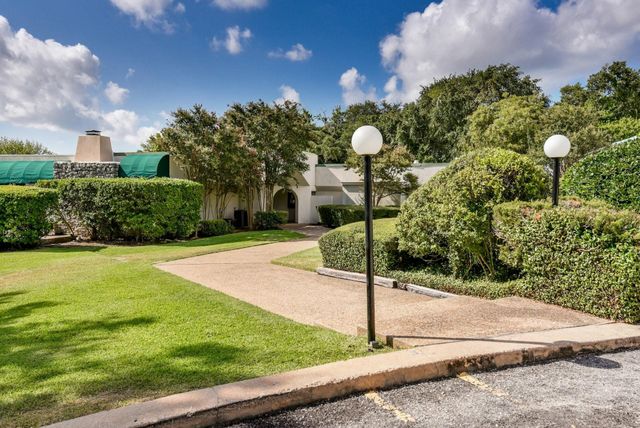 5712 Sam Houston CIR, Austin, TX 78731