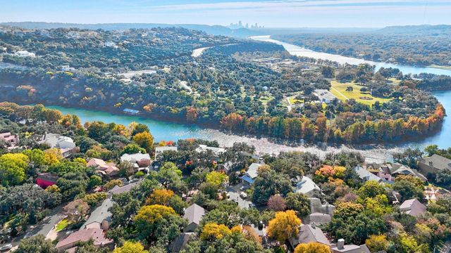 5712 Sam Houston CIR, Austin, TX 78731