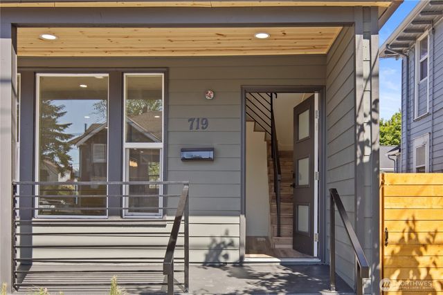 719 S Sprague Avenue, Tacoma, WA 98405