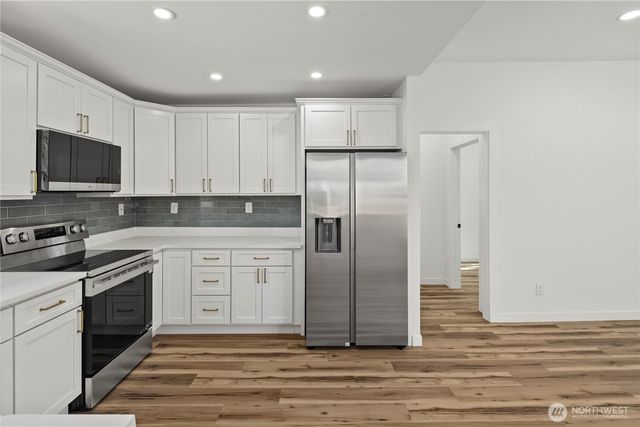 719 S Sprague Avenue, Tacoma, WA 98405
