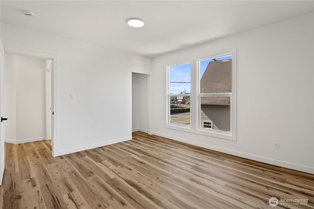 719 S Sprague Avenue, Tacoma, WA 98405