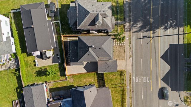 719 S Sprague Avenue, Tacoma, WA 98405