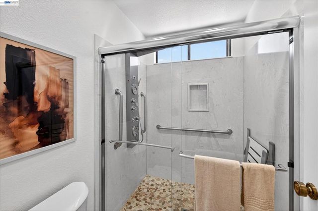 2881 Harrisburg Ave, Fremont, CA 94536