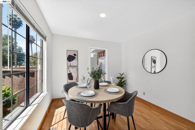 2881 Harrisburg Ave, Fremont, CA 94536