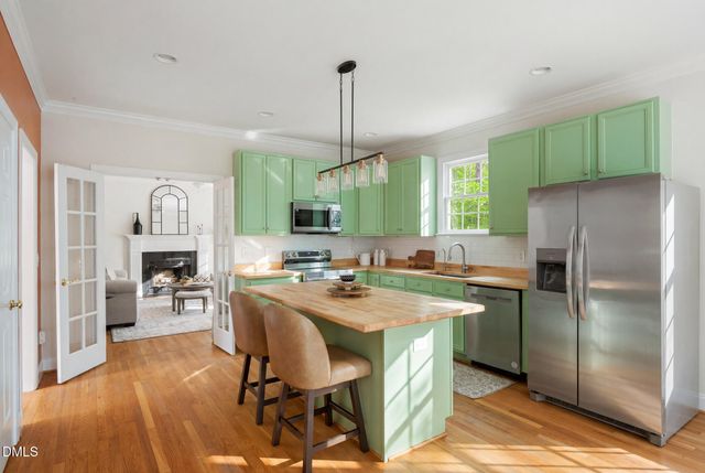 64 Winthrop Road, Pittsboro, NC 27312