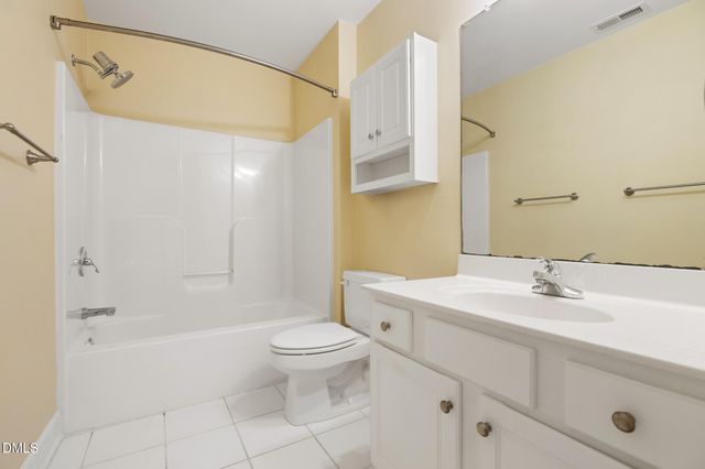 64 Winthrop Road, Pittsboro, NC 27312