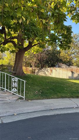 5281 King Street, Denver, CO 80221