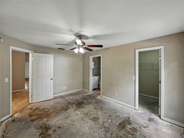 829 N LAKE AVENUE, Lakeland, FL 33801