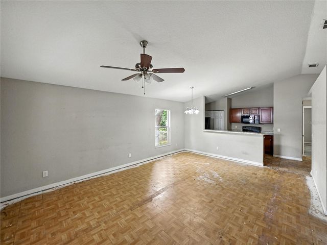 829 N LAKE AVENUE, Lakeland, FL 33801