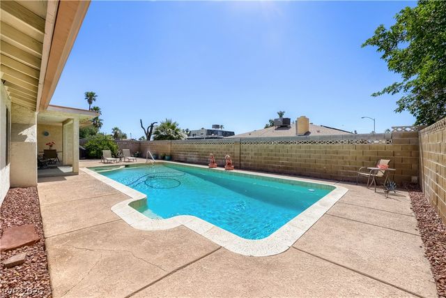4385 Cartegena Way, Las Vegas, NV 89121