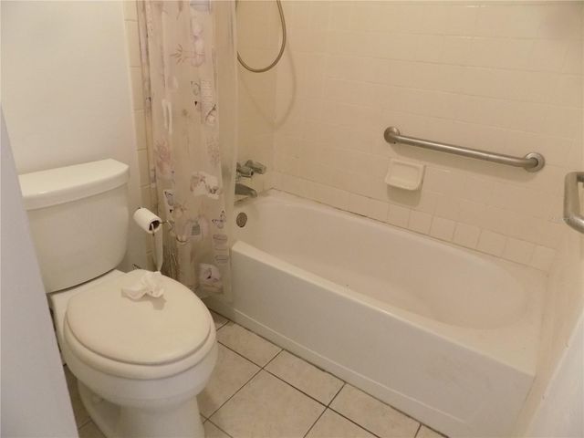 2811 SW ARCHER ROAD x 201, Gainesville, FL 32608