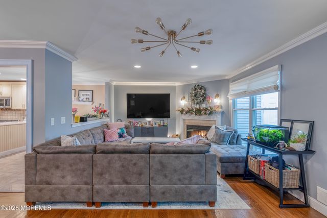 5 Hickory Lane, Little Silver, NJ 07739