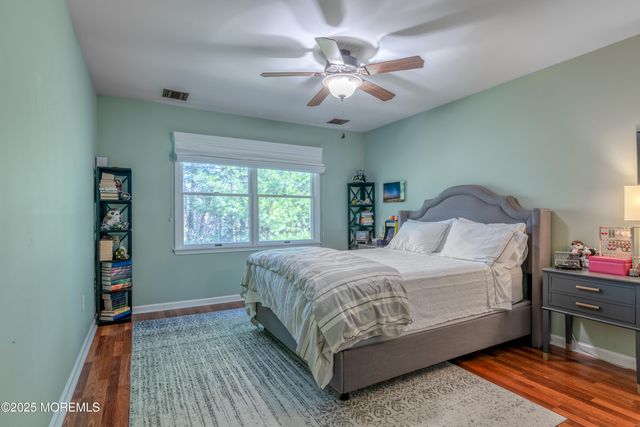 5 Hickory Lane, Little Silver, NJ 07739