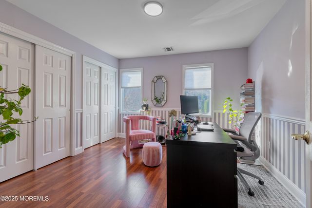 5 Hickory Lane, Little Silver, NJ 07739