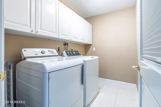 5 Hickory Lane, Little Silver, NJ 07739