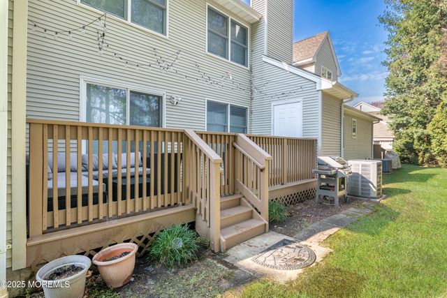 5 Hickory Lane, Little Silver, NJ 07739